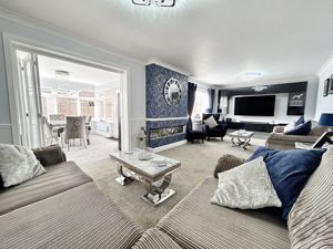 Lounge- click for photo gallery